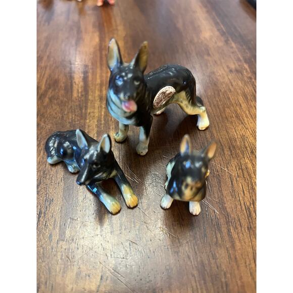 Vintage bone China German Shepherd lot of 3 - Picture 3 of 3